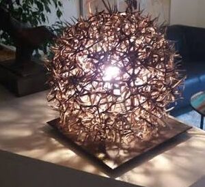 Thorns the light within Lamp